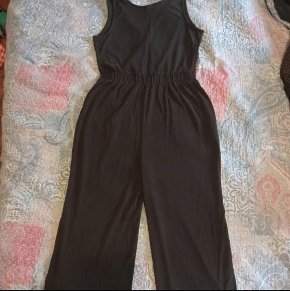 3/$30 A New Day Gray Sleeveless Jumpsuit - Picture 8 of 9